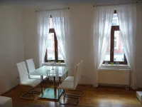 Luppesuite - in a listed Wilhelminian style building near the city center
