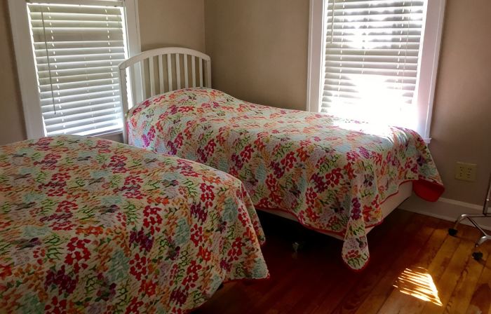 Ross J. Lomas 1927 House, Sleeps 9
