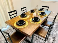 House 3-bedroom 2,5 Baths FREE Garage Parking with WiFi and AC, Washer, Dryer