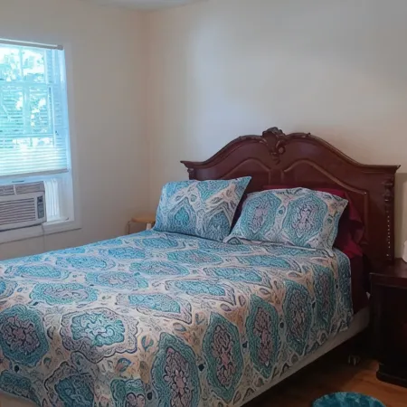 Perfect Lakefront Getaway ~ Beautiful Private Setting!
