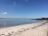 格爾夫波特-兩卧室海濱度假屋 - 民宿