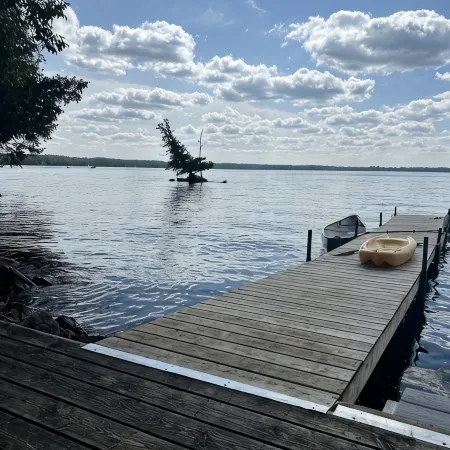 Round Lake Hideaway - Havelock, Ontario, Canada