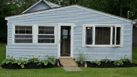 Oneida Lake Bright and airy South Shore Lakeside Cottage - 2-Star