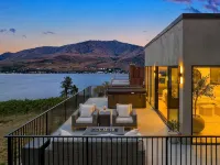 Lake Chelan Luxury Villa w/ Views•Private Beach•Marina•Pool•Spa•Sauna-Sleeps 24 Hotels in Chelan