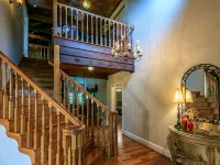 Private Mountain Getaway with Amazing Views, Location, & Space Hotels in Watauga