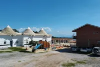 The Beach Calatagan Mediterraneo powered by Cocotel - parking
