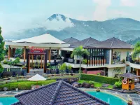 Purnama Hotel - Pools