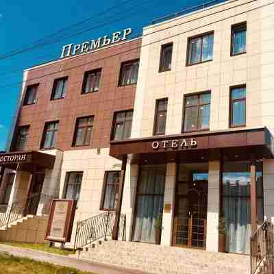 Premier Hotel Exterior