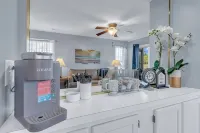 1st floor 2bd 2bath condo, just a quick 6-min drive to Broadway at Myrtle Beach