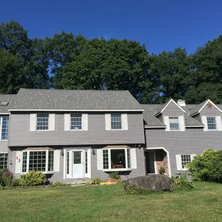 Bright, Large, Spacious Family Home