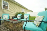 Close to Glacier Park! 4 Bedroom, 2 bath Family and Pet Friendly Comfy Home