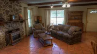 Indian Falls Retreat and Lodging