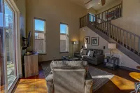 3B/2B Modern Downtown Moab Townhouse - Short Walk from the Heart of Downtown - บูติค