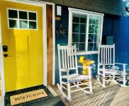 Luxury Cottage in the Woods with Movie Theater! :) - Tiny houses