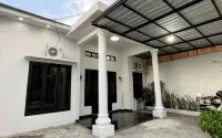 Kemari Homestay - Villas