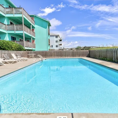 Oceanfront with Pool, Walk to Boardwalk