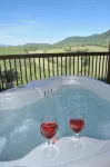 Berry Springs Lodge - Romantic