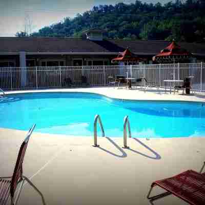 Cherokee Grand Hotel Fitness & Recreational Facilities