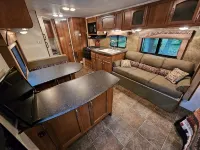 Cozy camping retreat on the banks of the beautiful AuSable River - Homestays