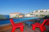Hôtel Méditerranée - Pools