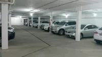 Mac Hotel - parking