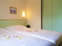 Directly on the lake with terrace Hotels in Idro