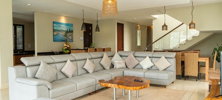 Green Forest Plantation View Villa 6 Bedrooms with a Private Heated Infinity Pool Ξενοδοχεία στην πόλη Cimenyan