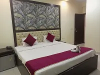 Hotel Eco Park by Carlton Suites - สระว่ายน้ำบนดาดฟ้า