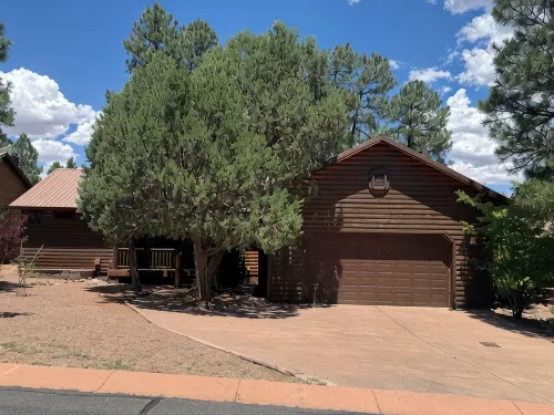 Cozy Mountain Retreat in Torreon.