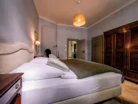 Spend the night in a monument in the middle of Halberstadt's old town Hoteles en Halberstadt
