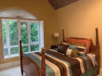 Oceanmist Seafront 4 bedroom townhouse with pool - 3つ星