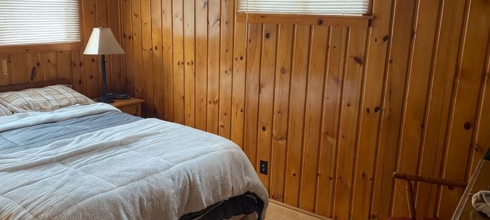 Lovells Riverside Cabins #1 on the AuSable River Hotels in Crawford County
