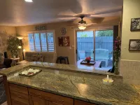 One Bedroom ground floor condo with Private Patio steps to Carpinteria beach Ξενοδοχεία στην πόλη Carpinteria