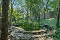 Belton Lake View•Remodeled Mid-Century Home•Pet-Friendly•Sleeps 6•Garage Parking - 4-Star