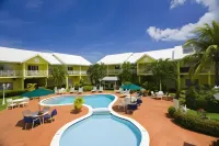 Bay Gardens Hotel - Pools