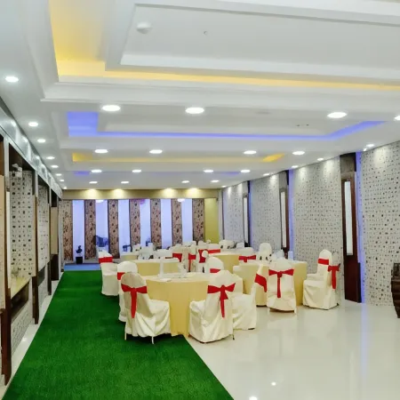 Hotel SGT Plaza
