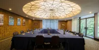 Williamsburg Woodlands Hotel & Suites, an Official Colonial Williamsburg Hotel