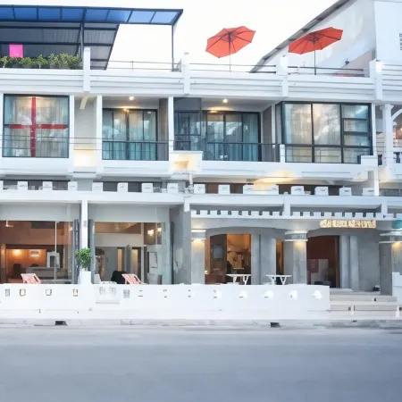 De Sea Almond Resort