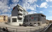 Pula City Center Accommodation with Free Parking