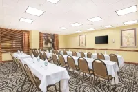 Holiday Inn Express & Suites MOBILE – I-65 by IHG