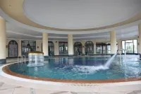 Cesar Thalasso - Pools