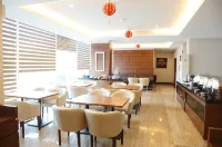 โรงแรมเดอะวัน มากัสซาร์ - พร้อมอาหารเช้า