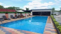 M Stay Hotel - Clark - Family