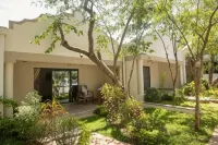 Kasambabezi Lodge