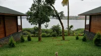 LakeRose Wayanad Resort - Water Front Grandeur - Pensions