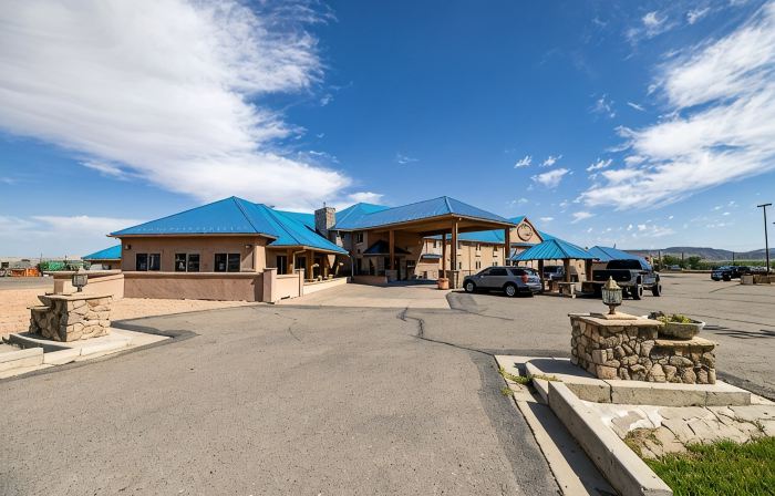 Blue Mountain Inn and Suites