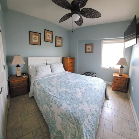 High-End OBX Oceanfront Condo - Corner 2 BR- Breathtaking!