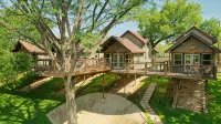 Treetop River Cabins on the Guadalupe River - 3つ星