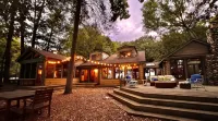Beautiful Lake Michigan Home - Private Beach - Your 2026 Escape! - Boutique