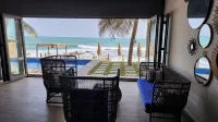 Serenity Residences & Spa - Kokrobite Beach - Parking
